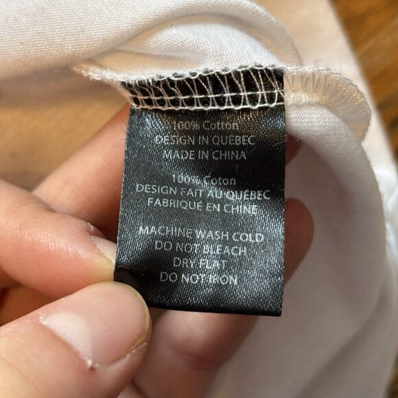 Plenty Human Wear T-shirt Mens M Red White Long Back 100% Cotton Quebec - Picture 8 of 12